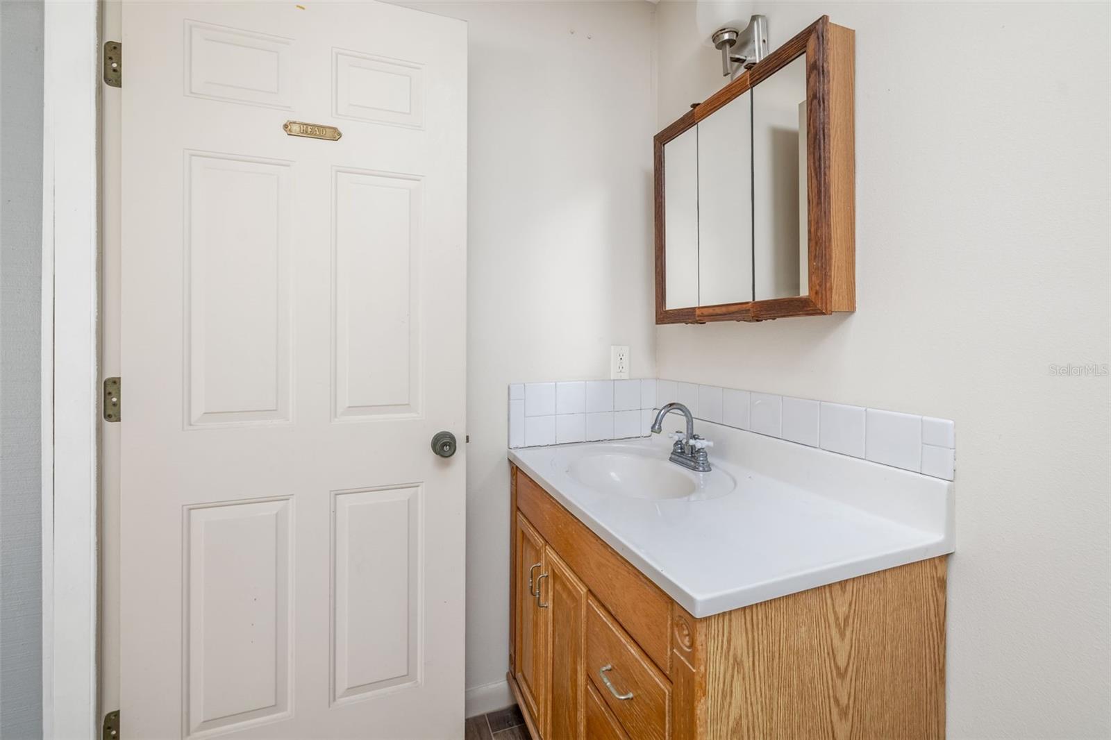 Image 17 of 38 For 4603 3rd Avenue E