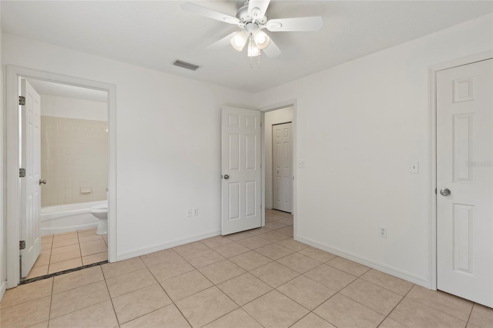 Image 12 of 28 For 2207 5th Street E