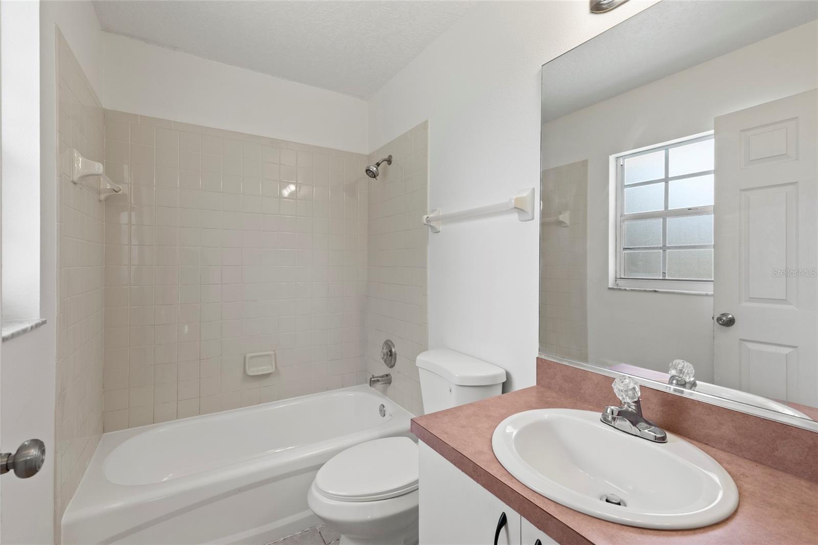 Image 13 of 28 For 2207 5th Street E