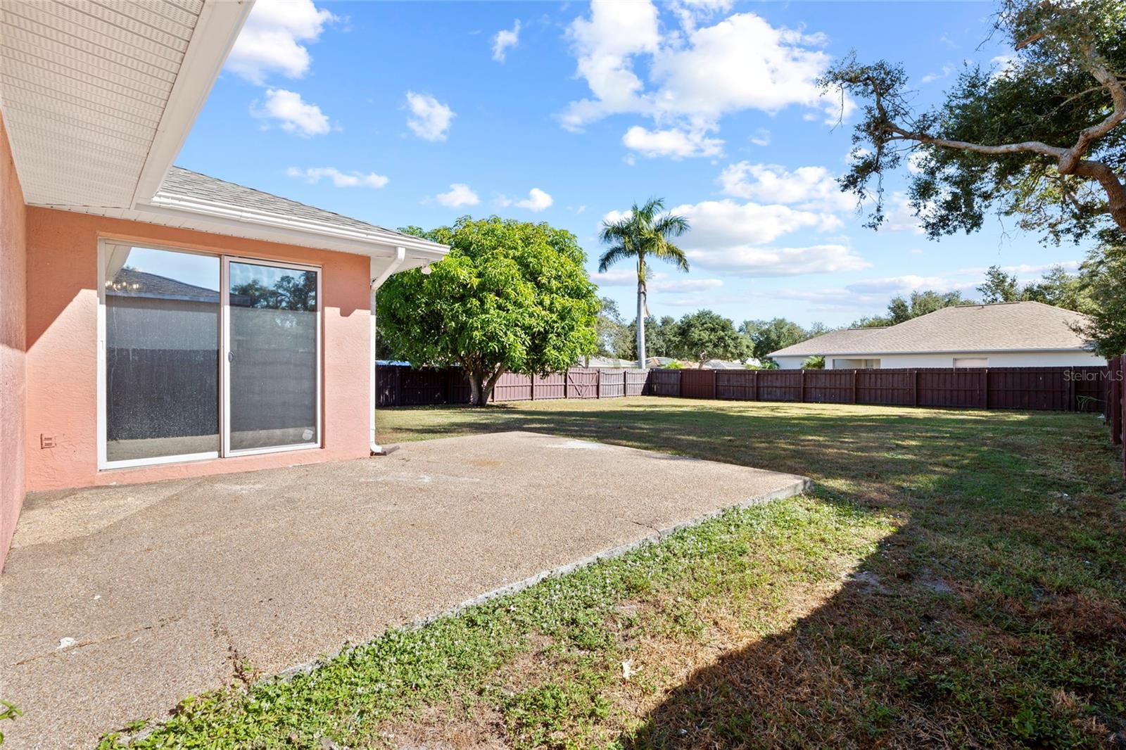 Image 20 of 28 For 2207 5th Street E