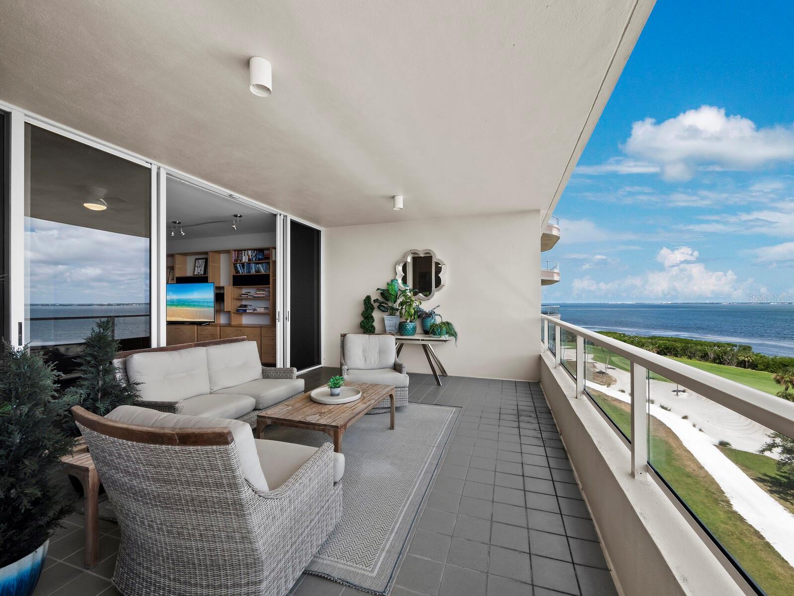 Image 10 of 67 For 3060 Grand Bay Boulevard 154