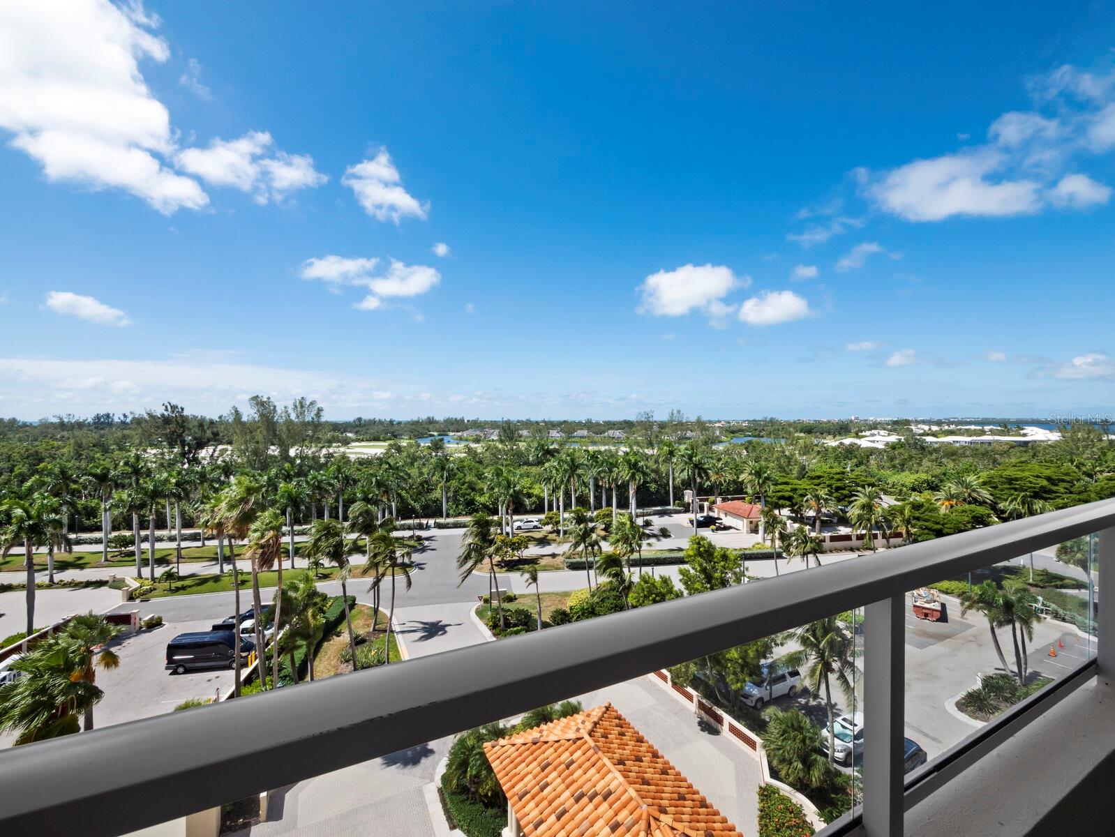 Image 21 of 67 For 3060 Grand Bay Boulevard 154