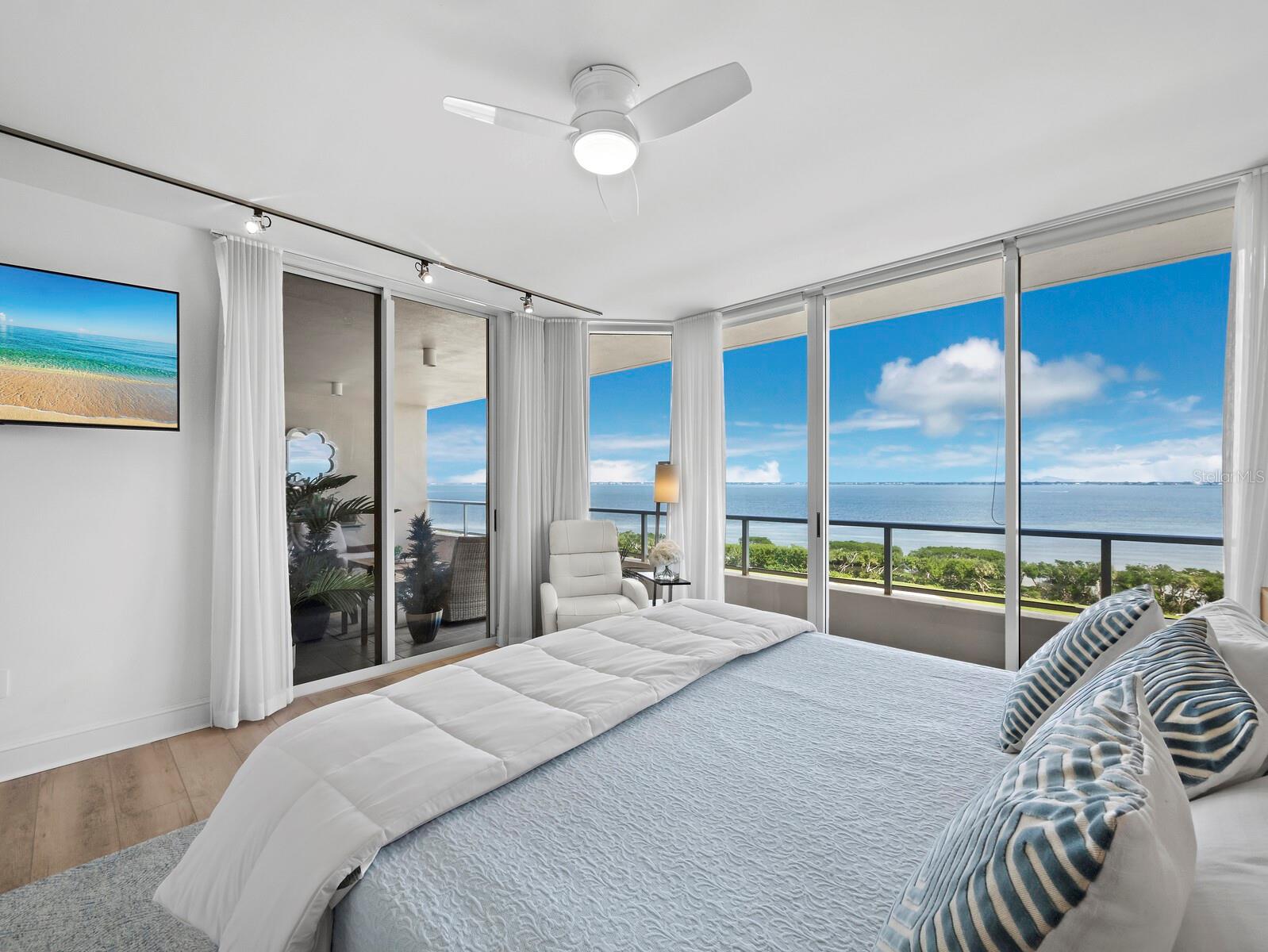 Image 29 of 67 For 3060 Grand Bay Boulevard 154