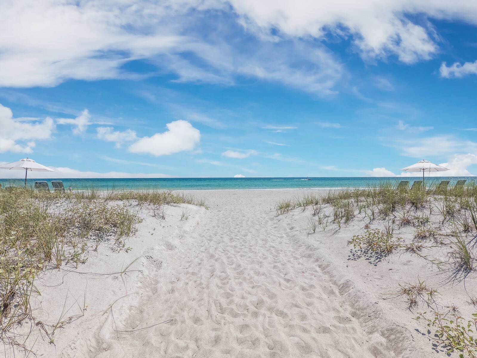 Image 56 of 67 For 3060 Grand Bay Boulevard 154