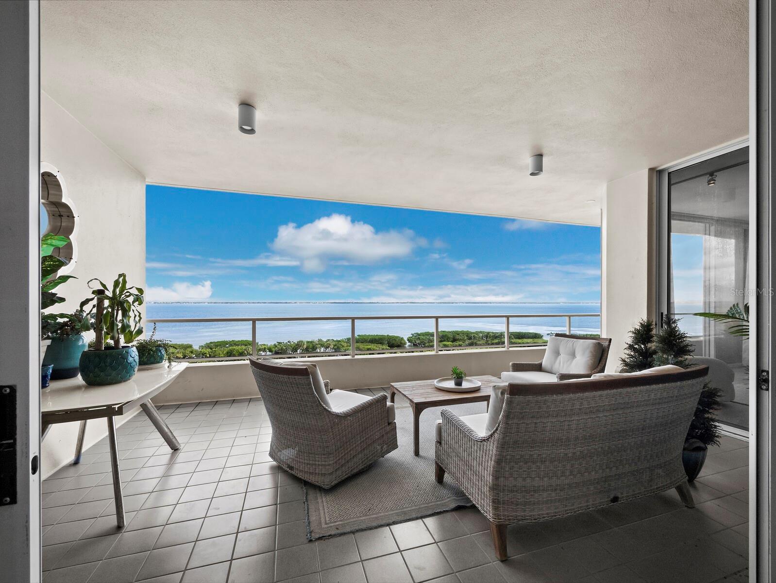 Image 6 of 67 For 3060 Grand Bay Boulevard 154
