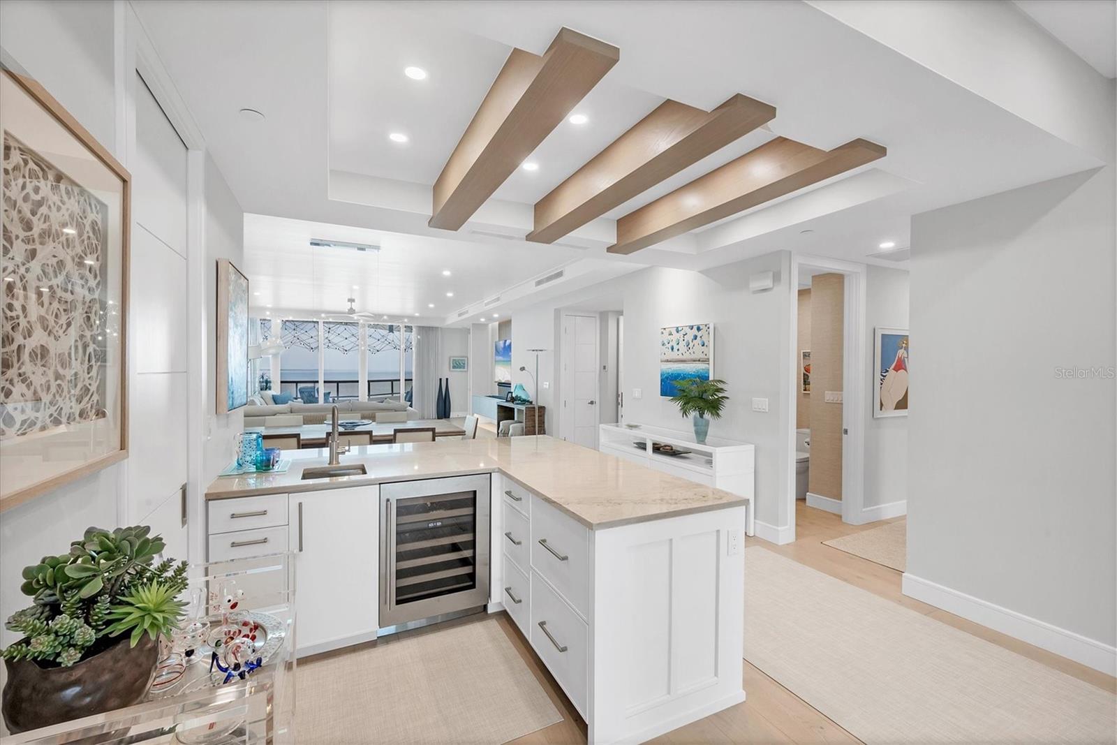 Image 15 of 71 For 435 L Ambiance Drive J703