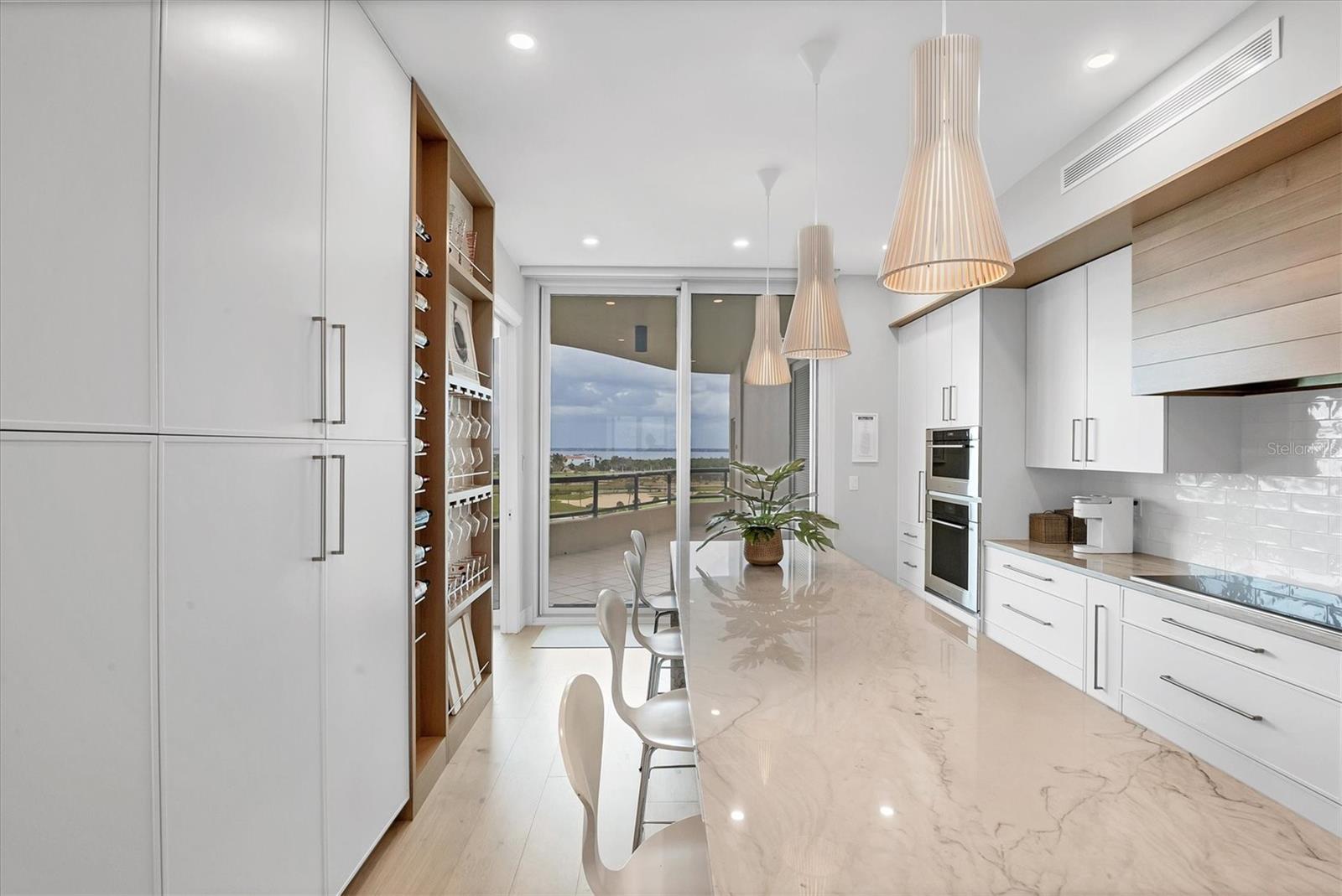 Image 17 of 71 For 435 L Ambiance Drive J703