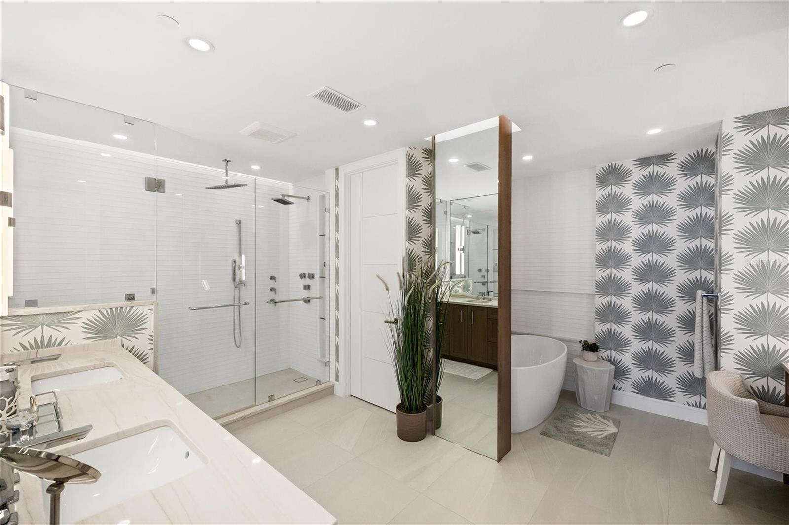 Image 34 of 71 For 435 L Ambiance Drive J703