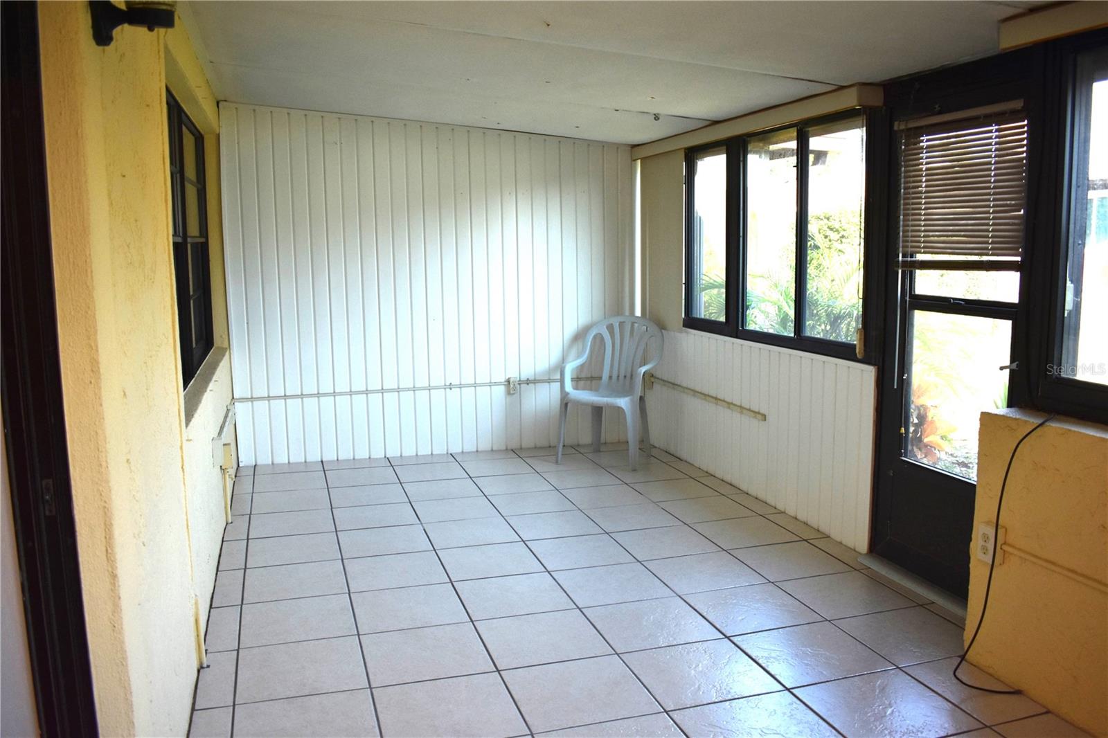 Image 5 of 27 For 1206 58th Street W