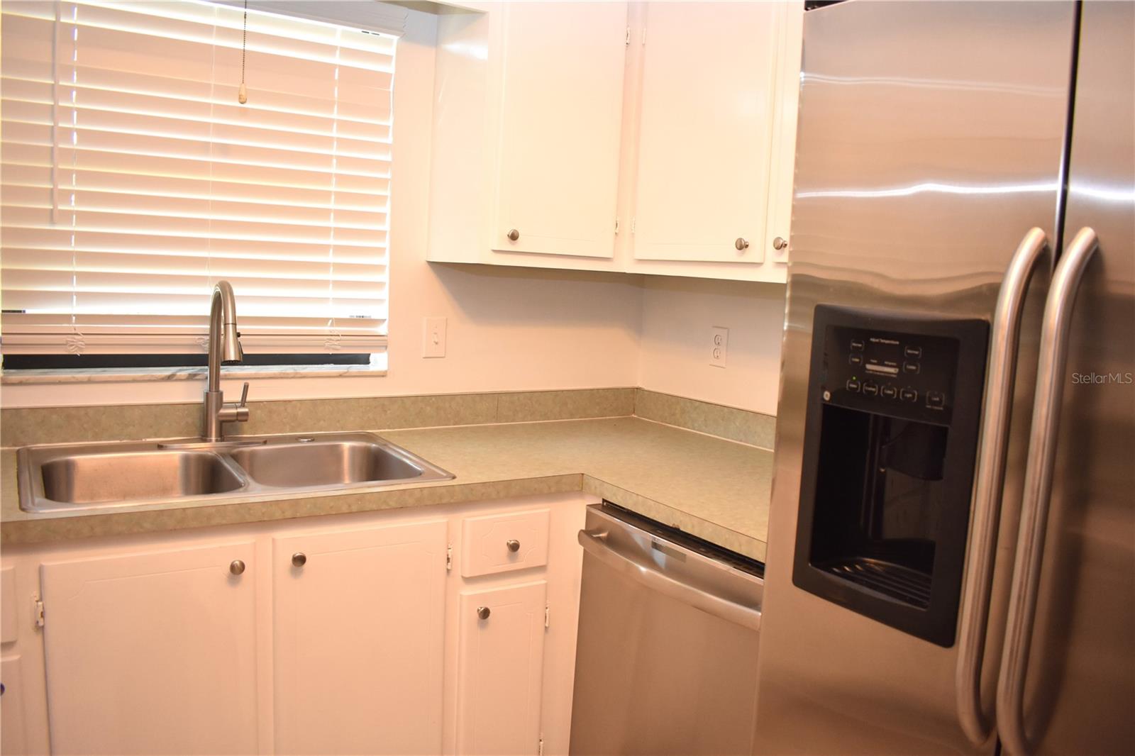 Image 7 of 27 For 1206 58th Street W