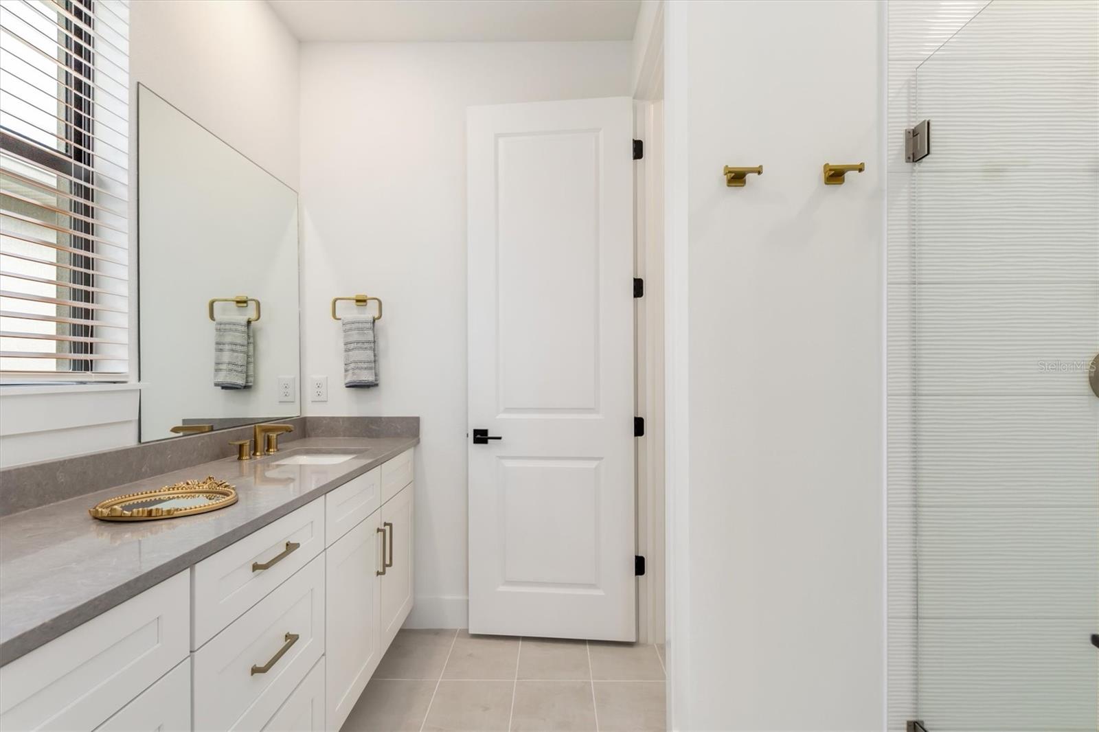 Image 21 of 62 For 18881 Daybreak Drive