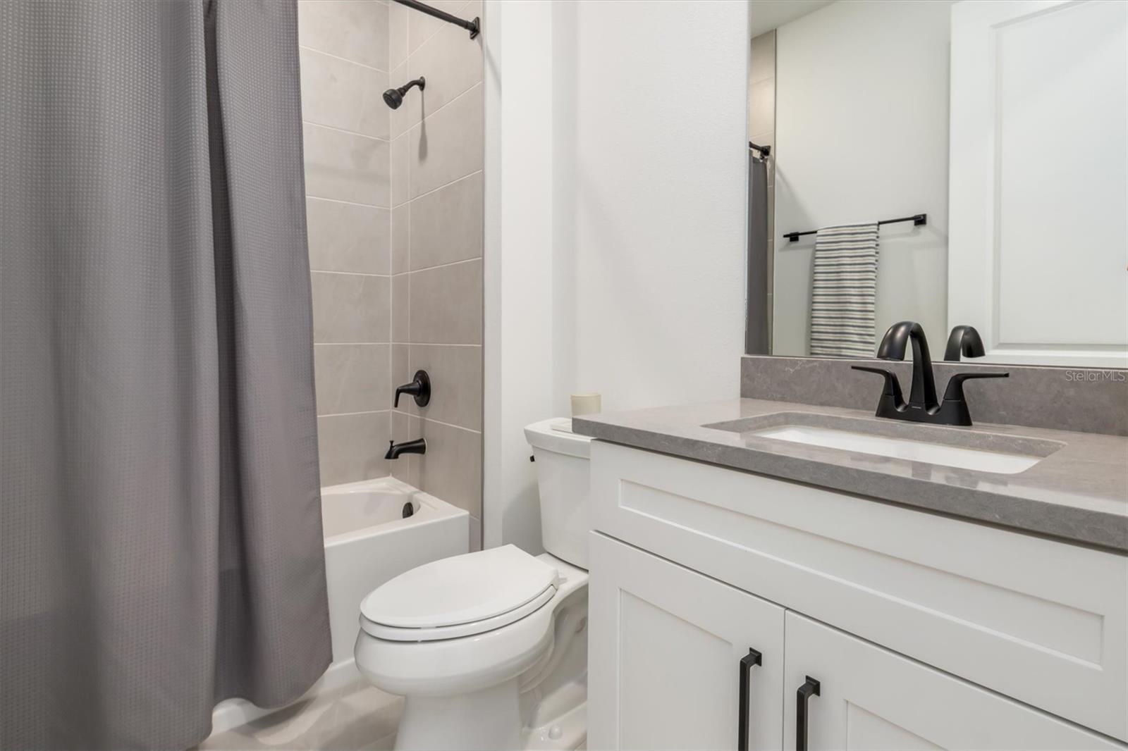 Image 24 of 62 For 18881 Daybreak Drive