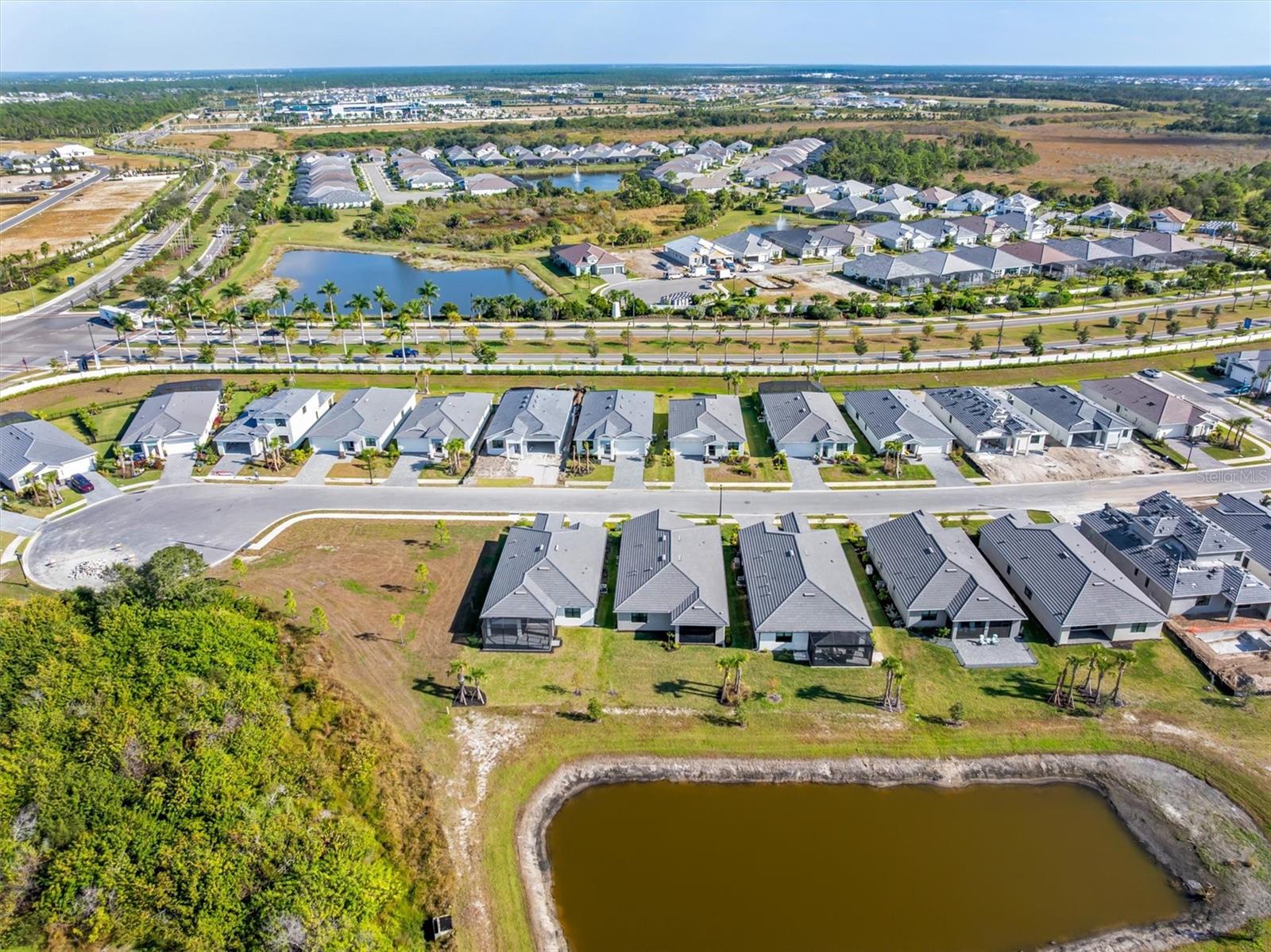 Image 37 of 62 For 18881 Daybreak Drive