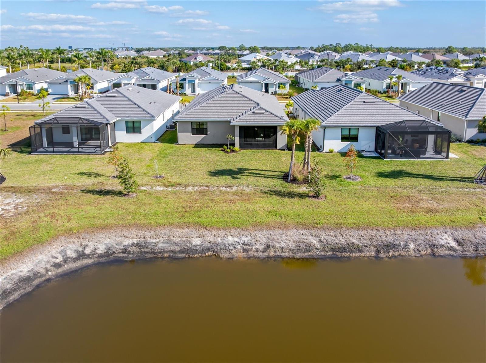 Image 38 of 62 For 18881 Daybreak Drive