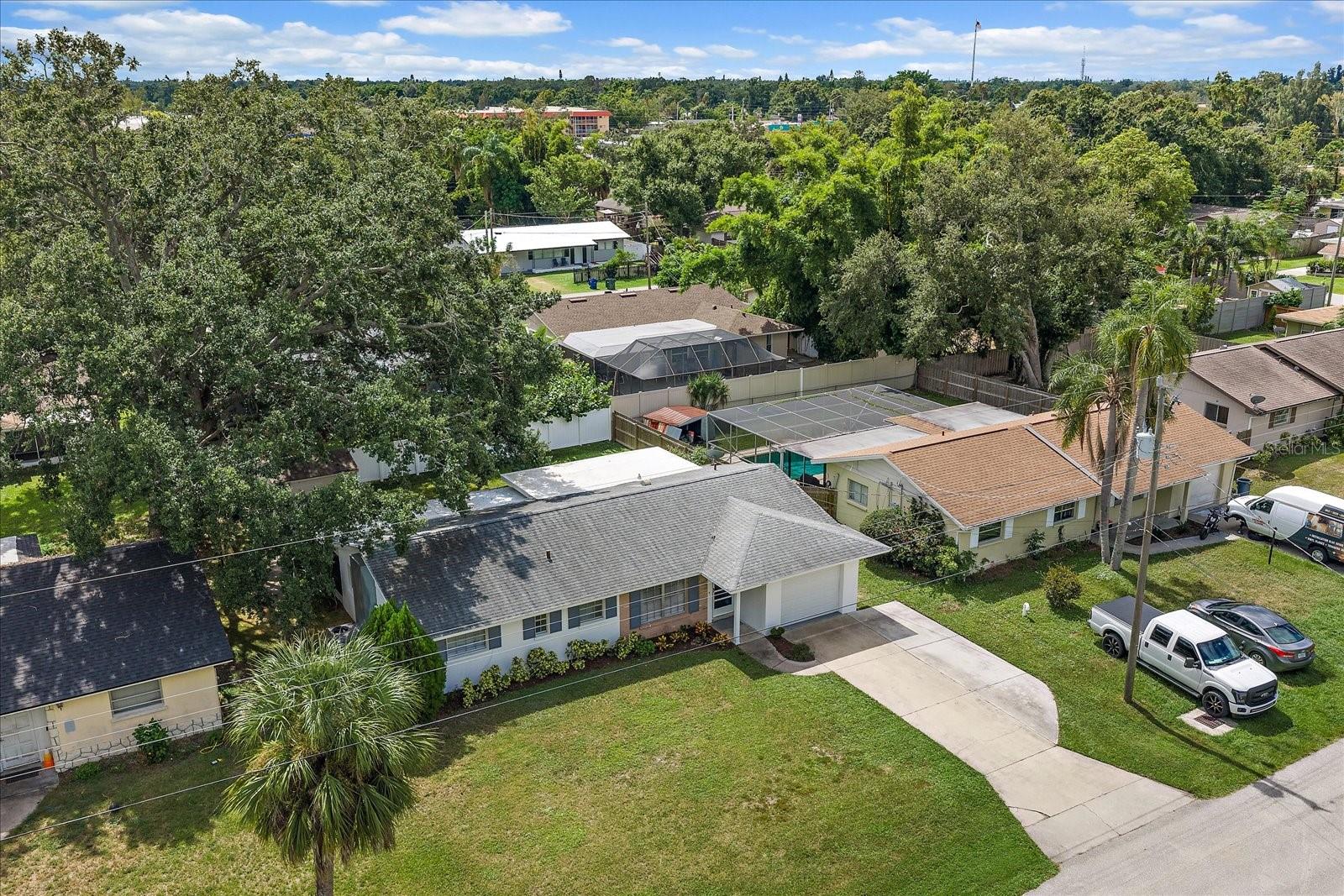 Image 39 of 44 For 4220 Larkin Street