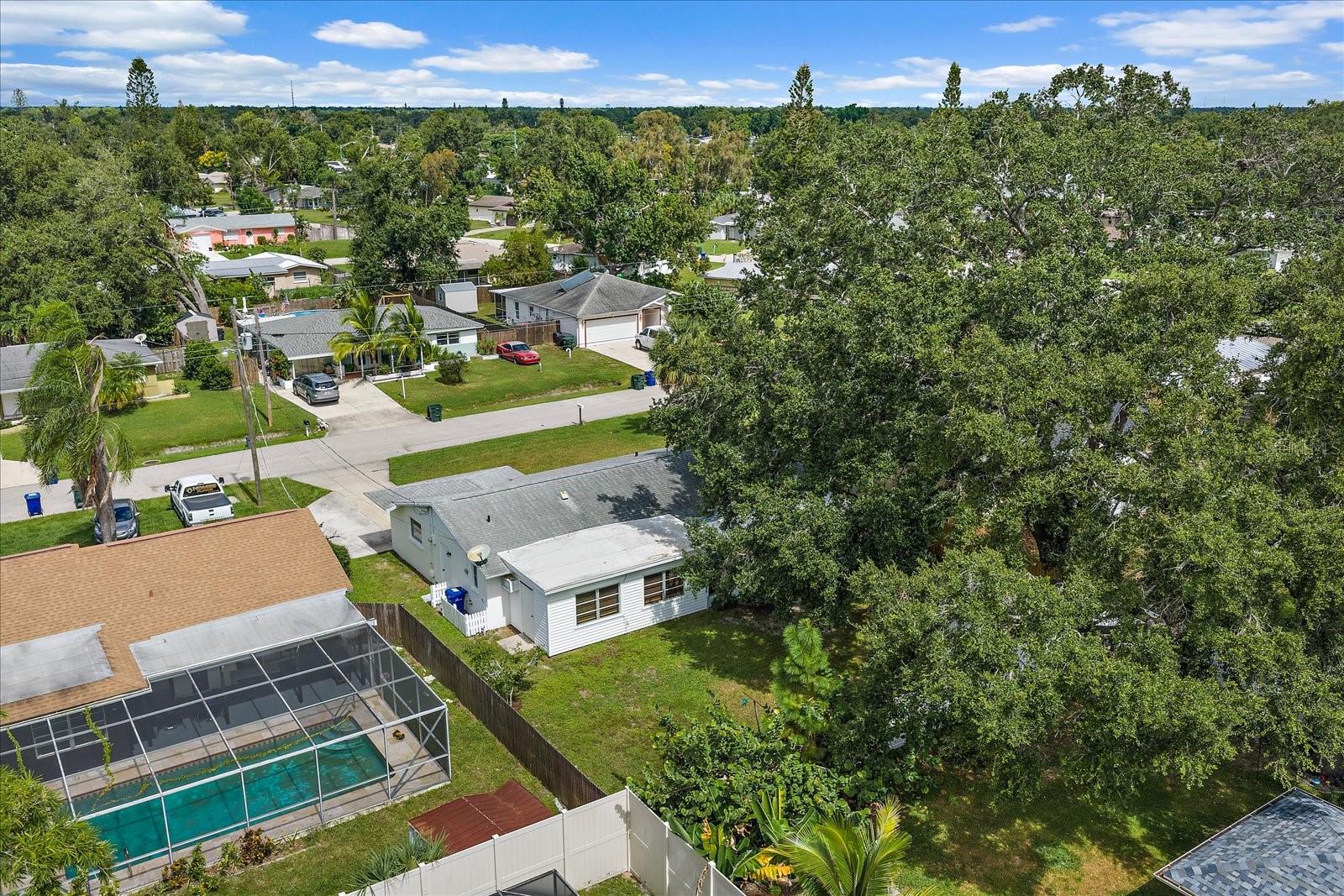 Image 41 of 44 For 4220 Larkin Street