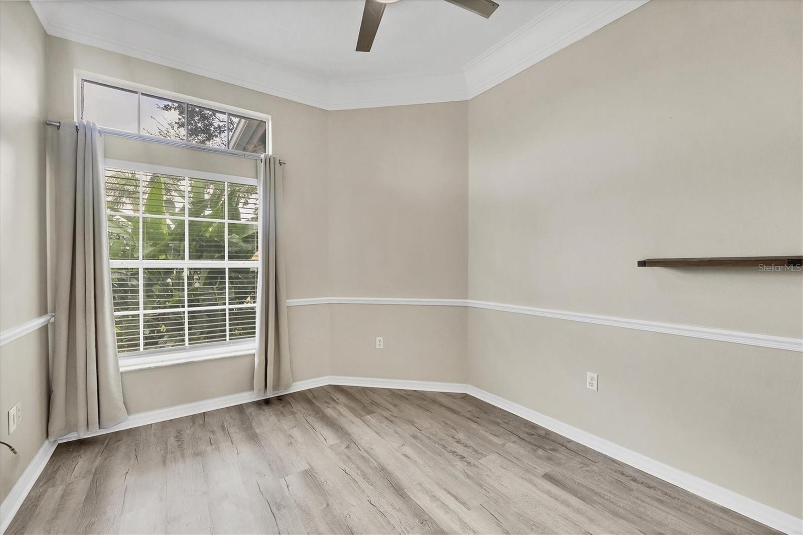 Image 20 of 52 For 7604 49th Avenue E