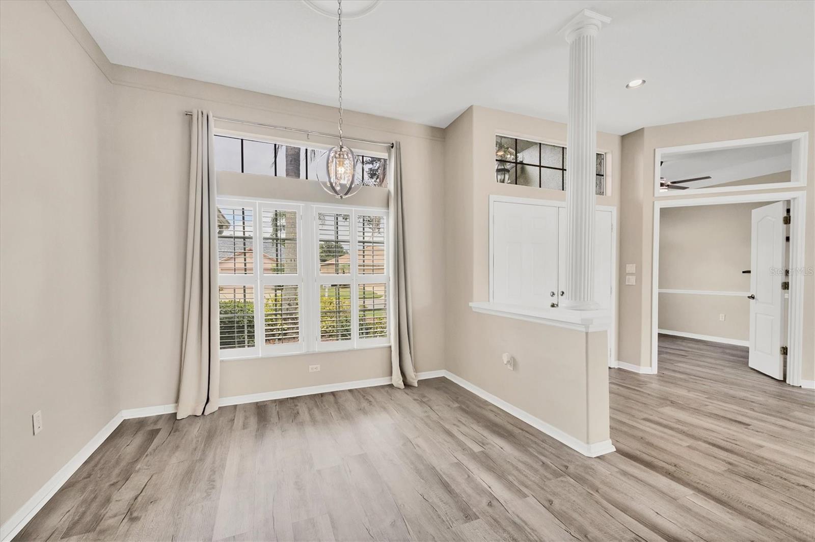 Image 22 of 52 For 7604 49th Avenue E