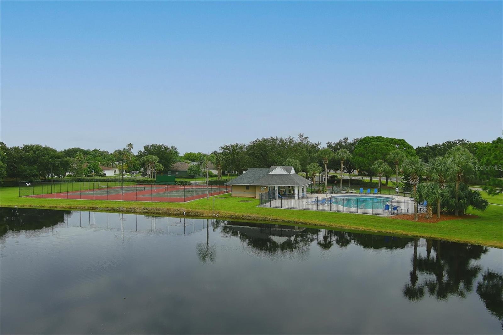 Image 51 of 52 For 7604 49th Avenue E