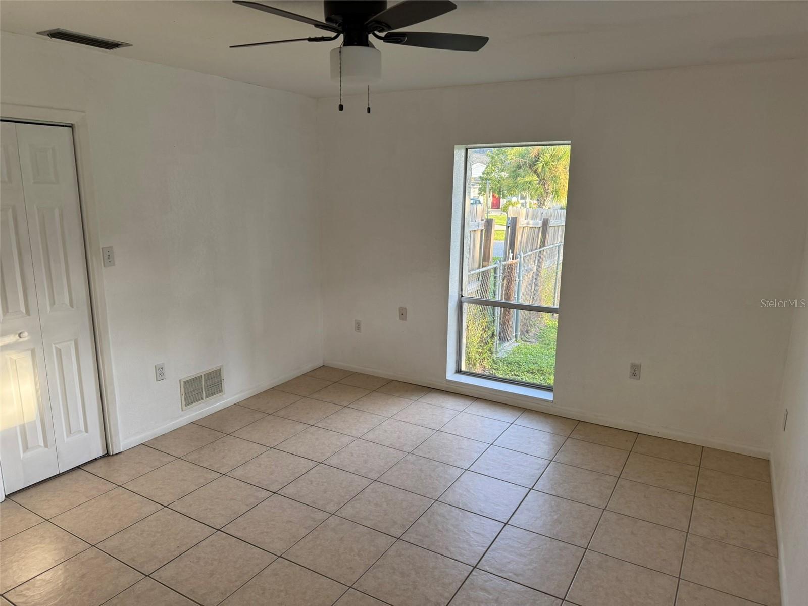 Image 10 of 33 For 5251 Bunyan Street