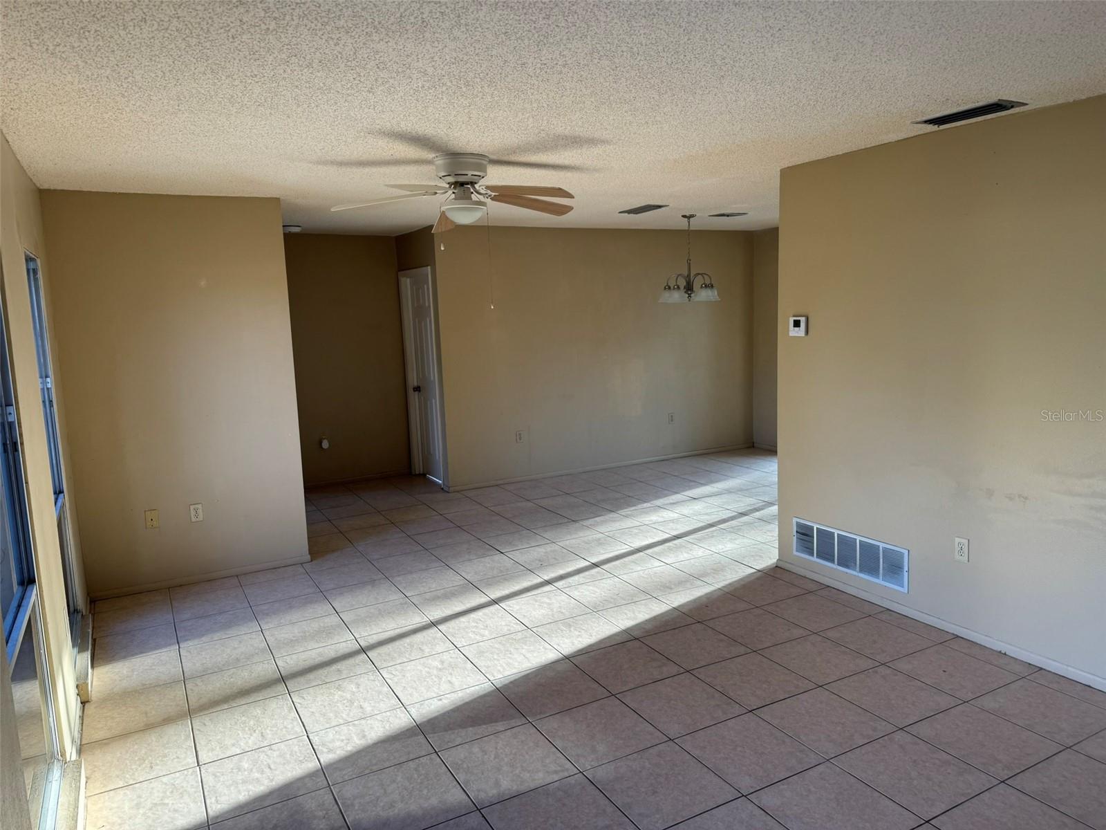 Image 6 of 33 For 5251 Bunyan Street