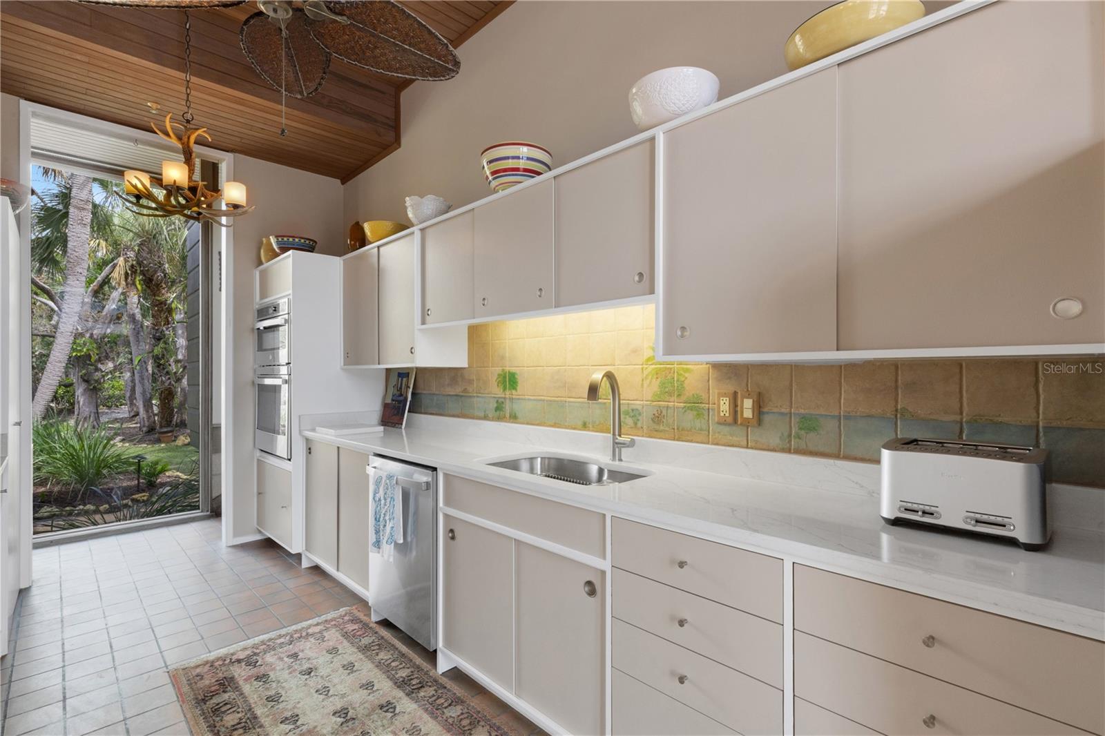 Image 11 of 66 For 62 Sandy Hook Road S