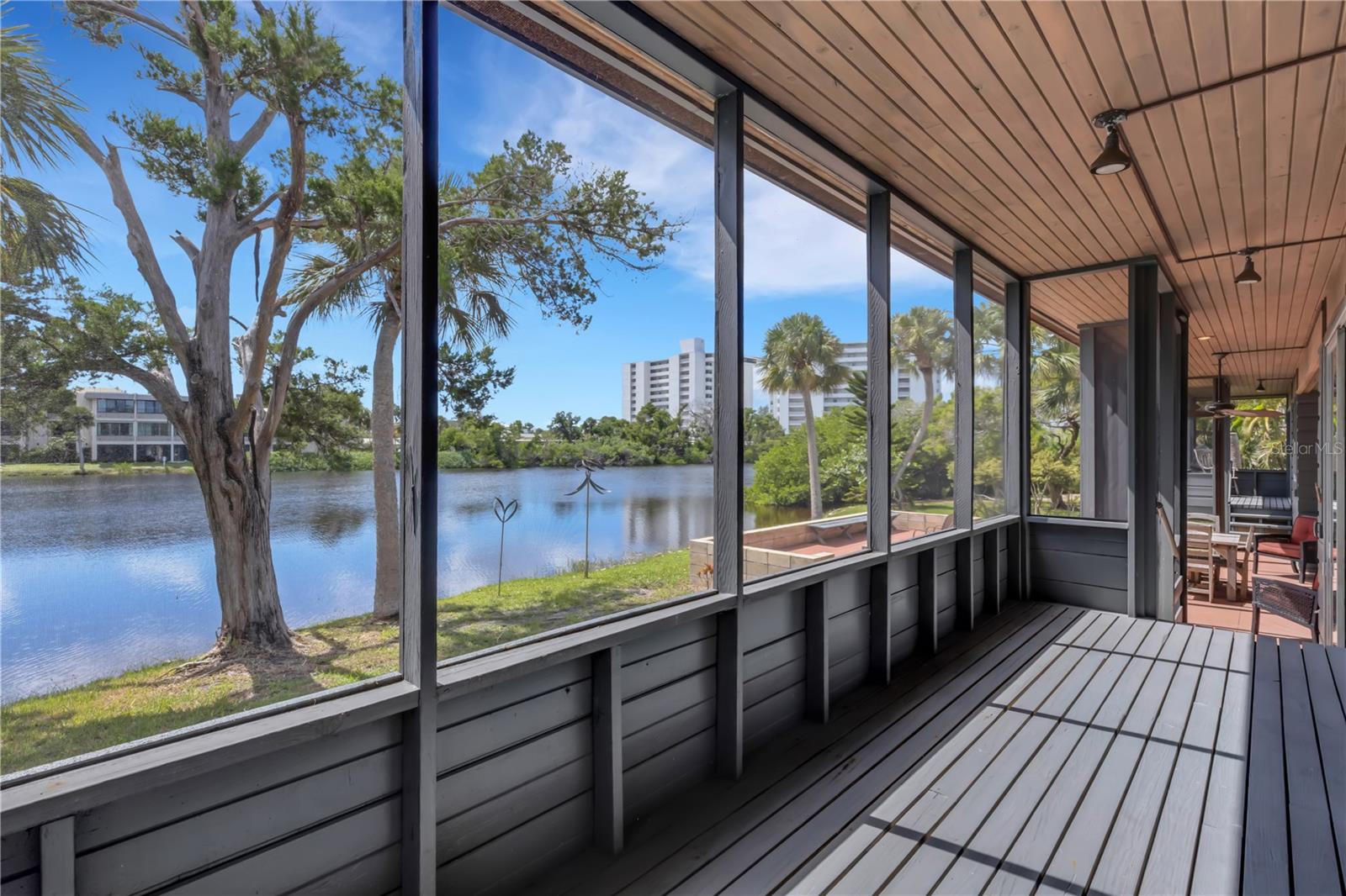 Image 29 of 66 For 62 Sandy Hook Road S