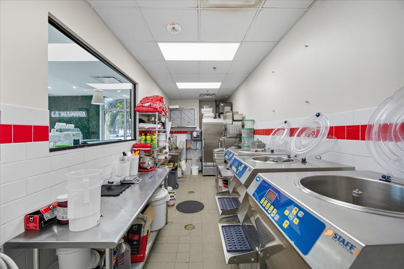 Image 31 of 63 For 1691 Central Avenue