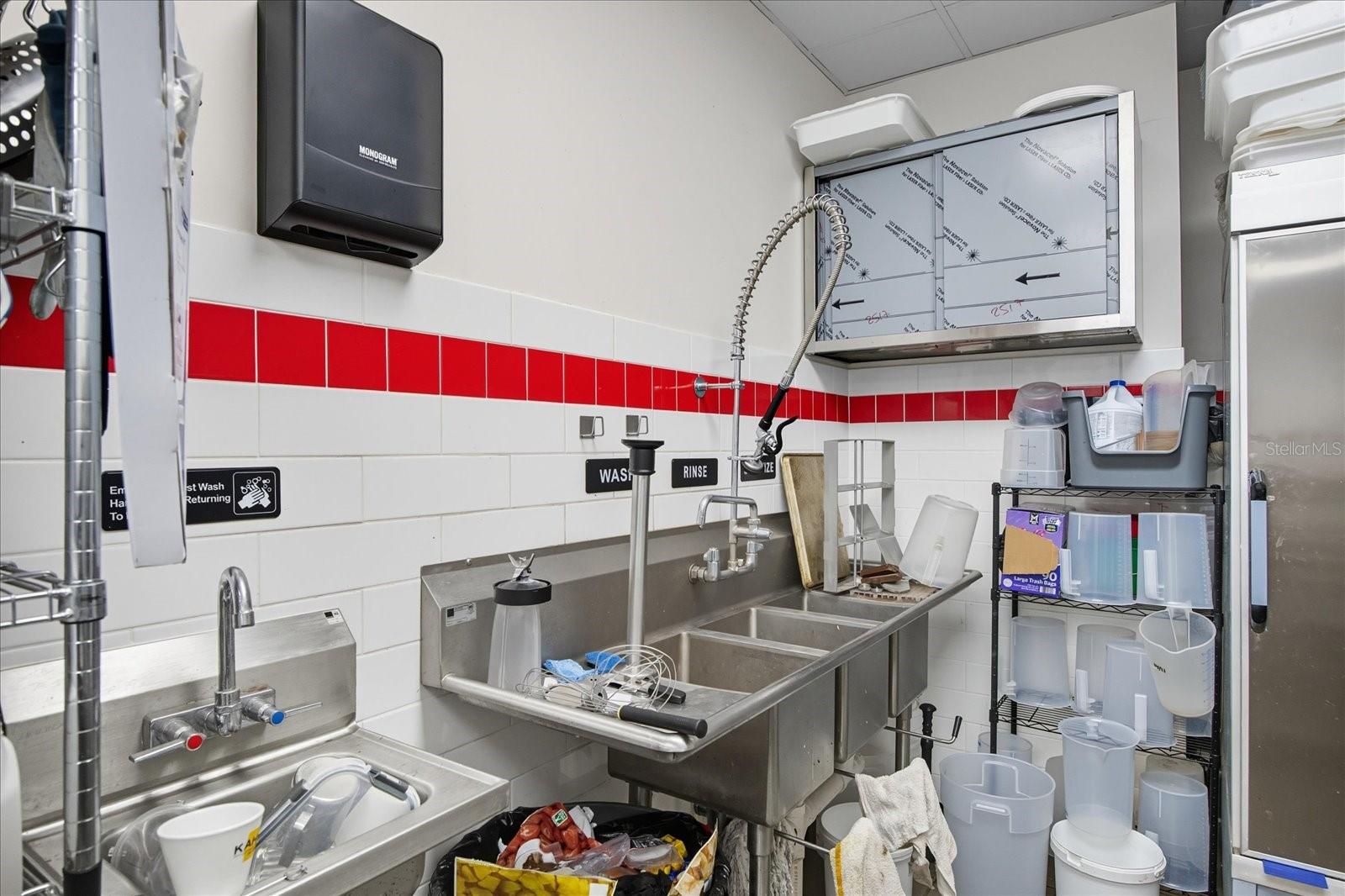 Image 34 of 63 For 1691 Central Avenue