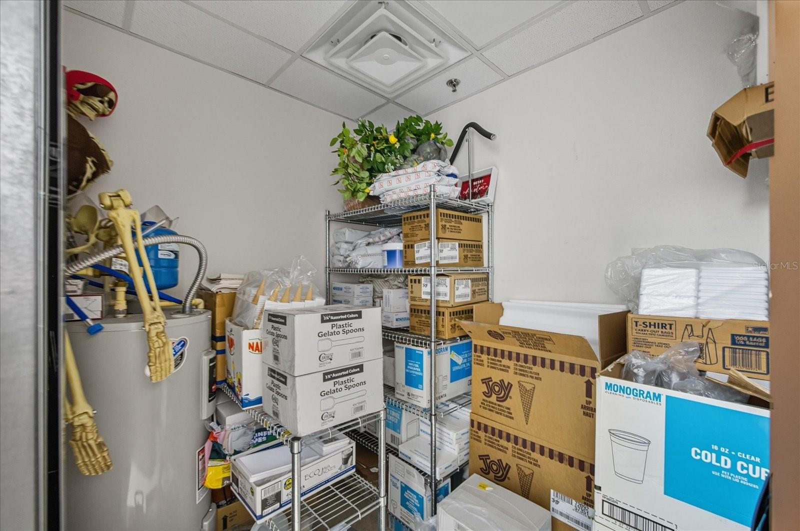 Image 38 of 63 For 1691 Central Avenue