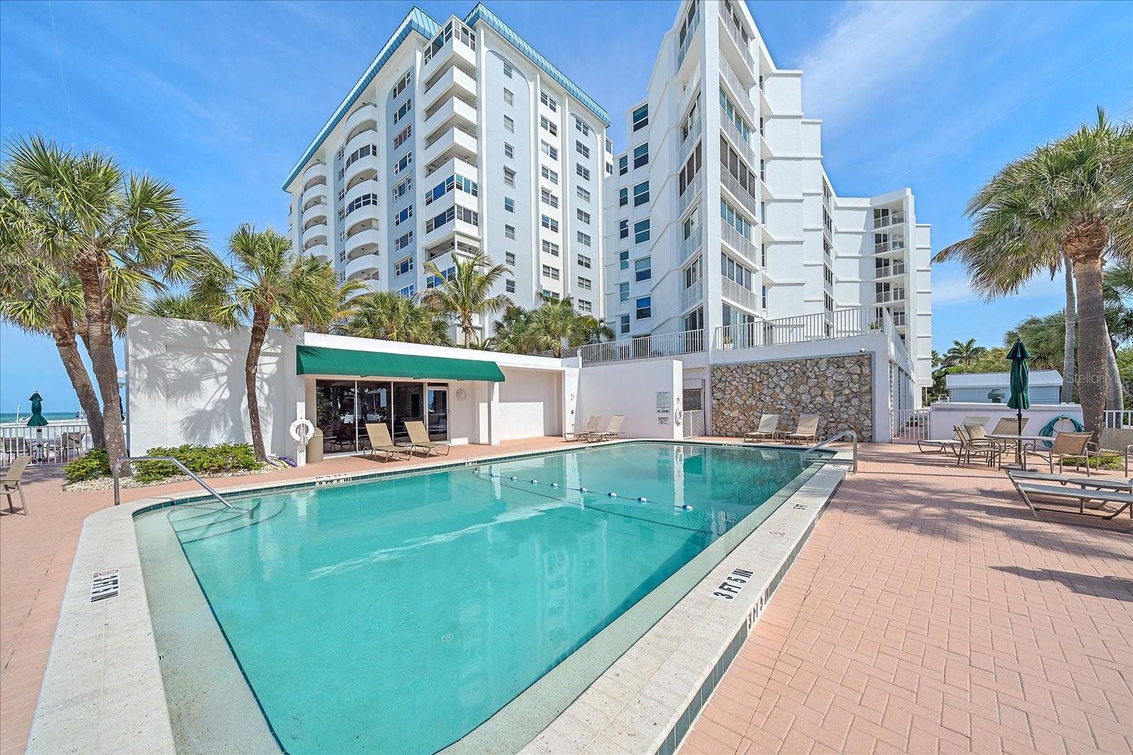 Image 49 of 64 For 1770 Benjamin Franklin Dr  704