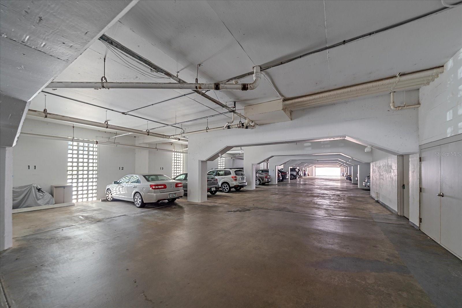 Image 54 of 64 For 1770 Benjamin Franklin Dr  704