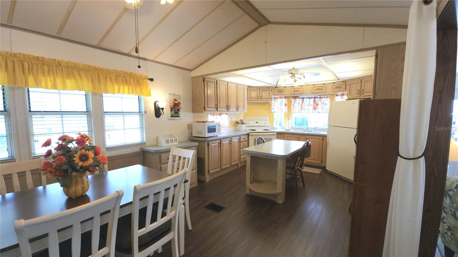 Image 10 of 40 For 3333 26th Avenue E 1116