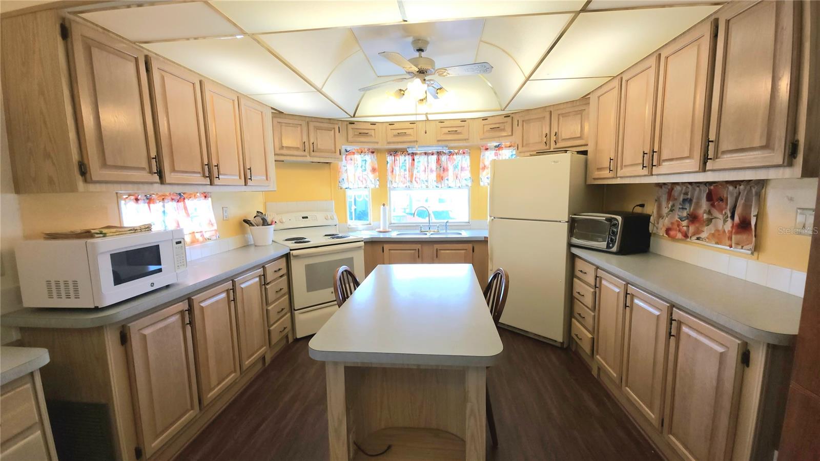 Image 11 of 40 For 3333 26th Avenue E 1116
