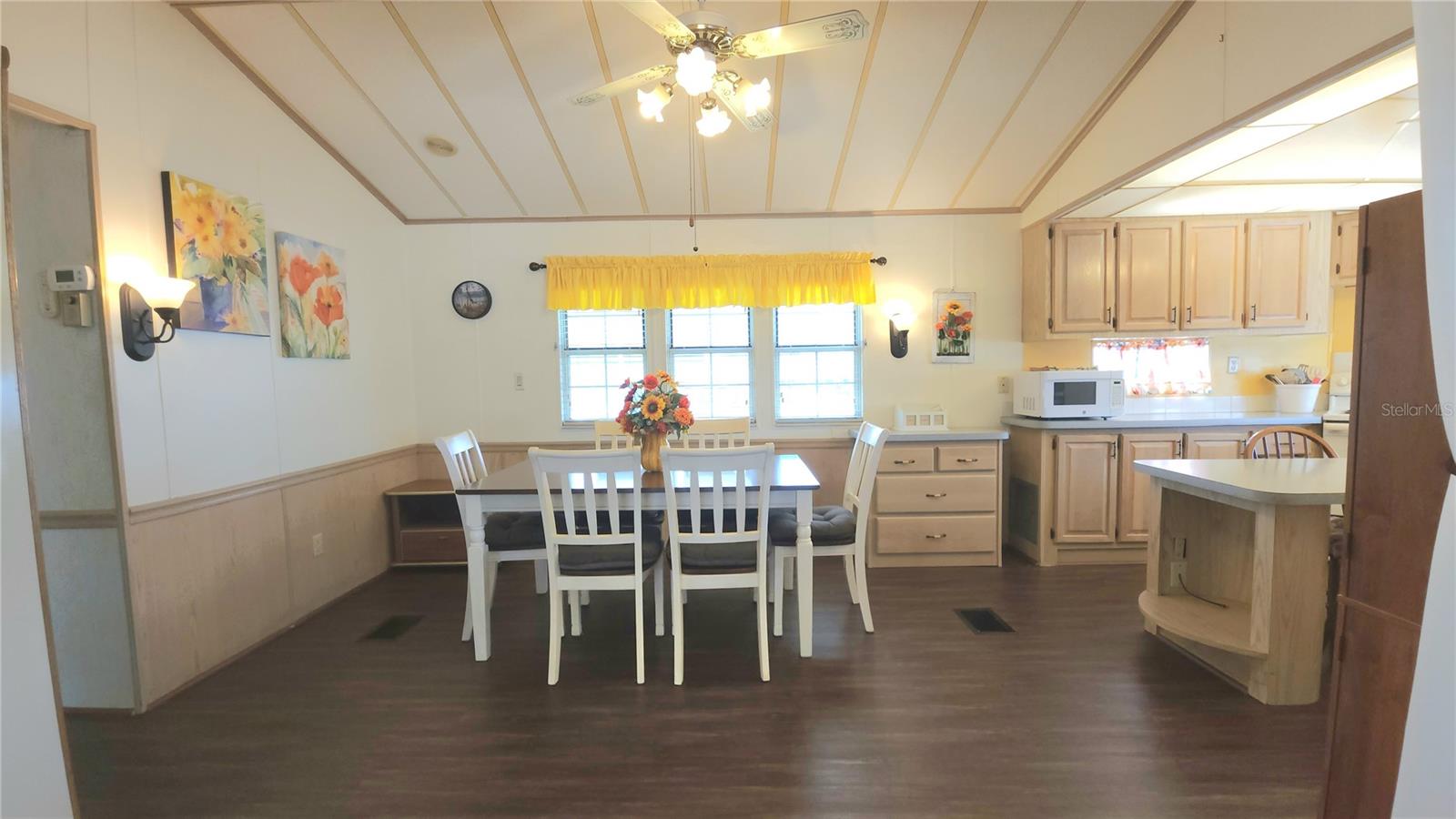 Image 9 of 40 For 3333 26th Avenue E 1116