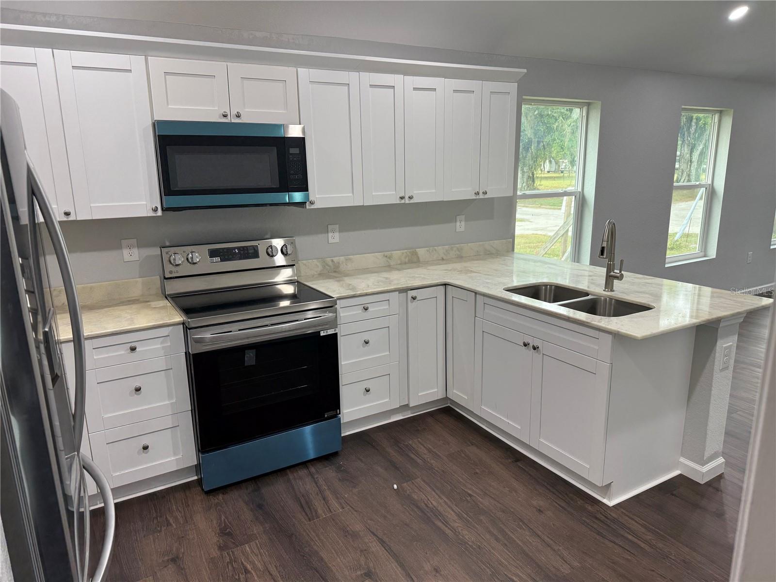 Image 18 of 22 For 103 Rogers Avenue