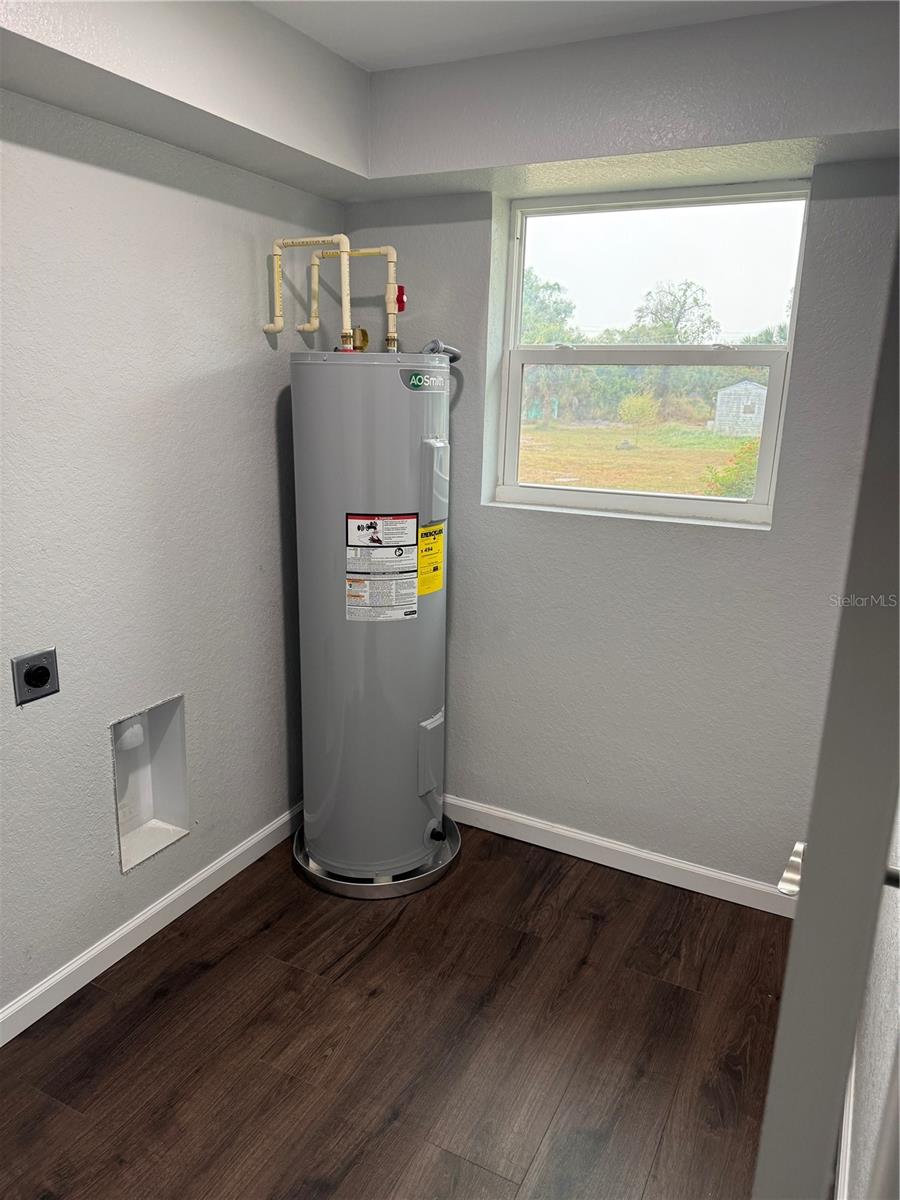 Image 19 of 22 For 103 Rogers Avenue