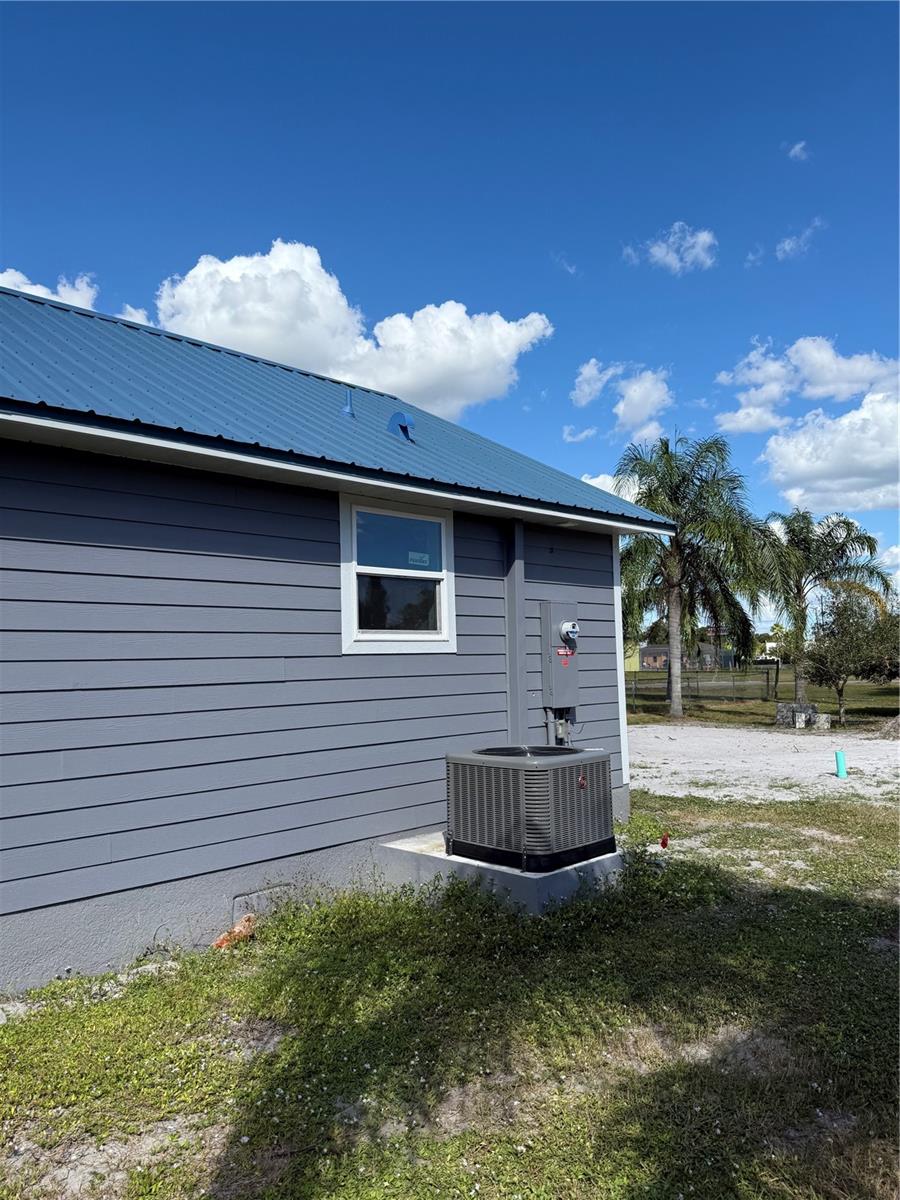 Image 5 of 22 For 103 Rogers Avenue