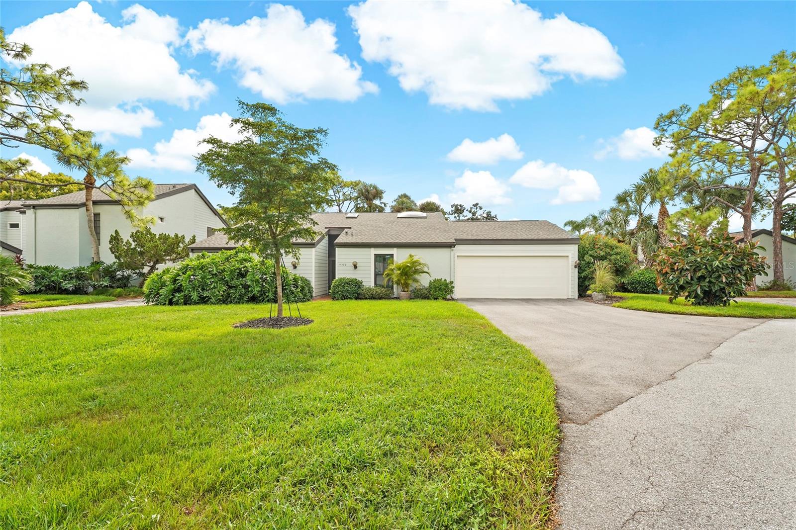 Details for 4302 Woodmans Chart  134, SARASOTA, FL 34235