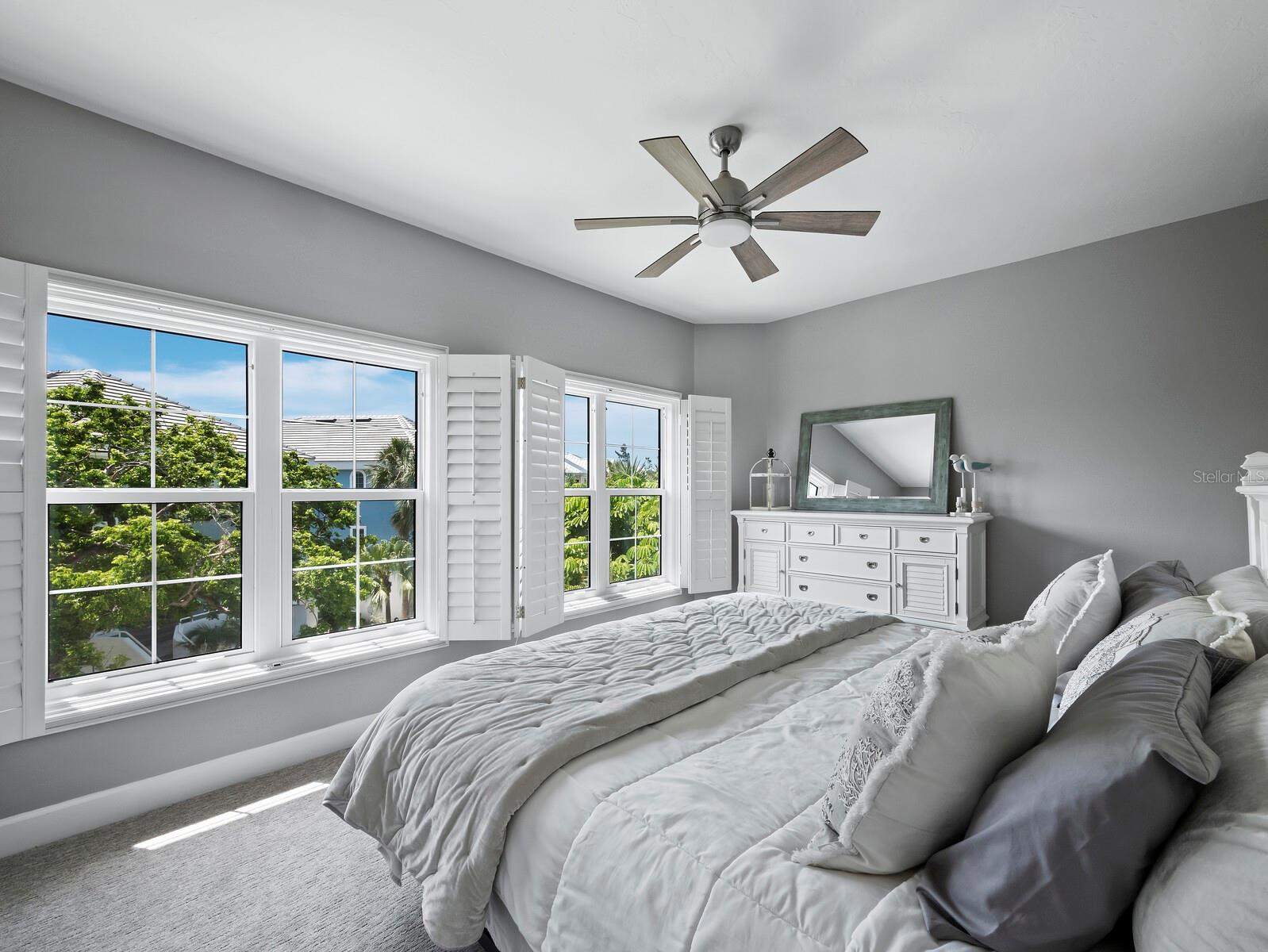 Image 26 of 78 For 3959 Somerset Dr Unit 5