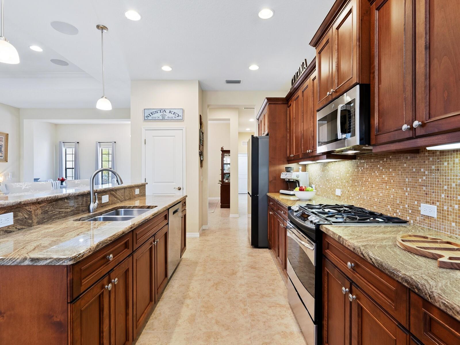 Image 16 of 70 For 12705 Stone Ridge Place