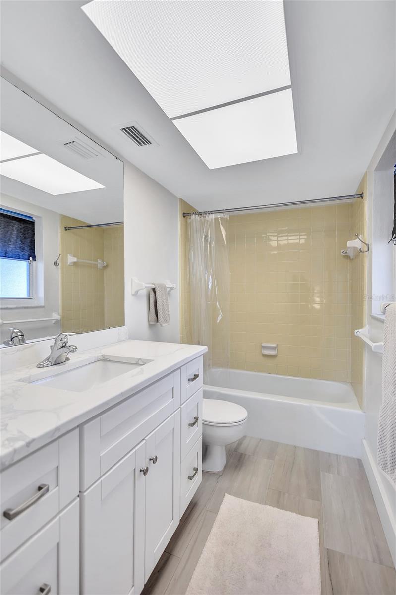 Image 15 of 28 For 185 Vista Hermosa Circle