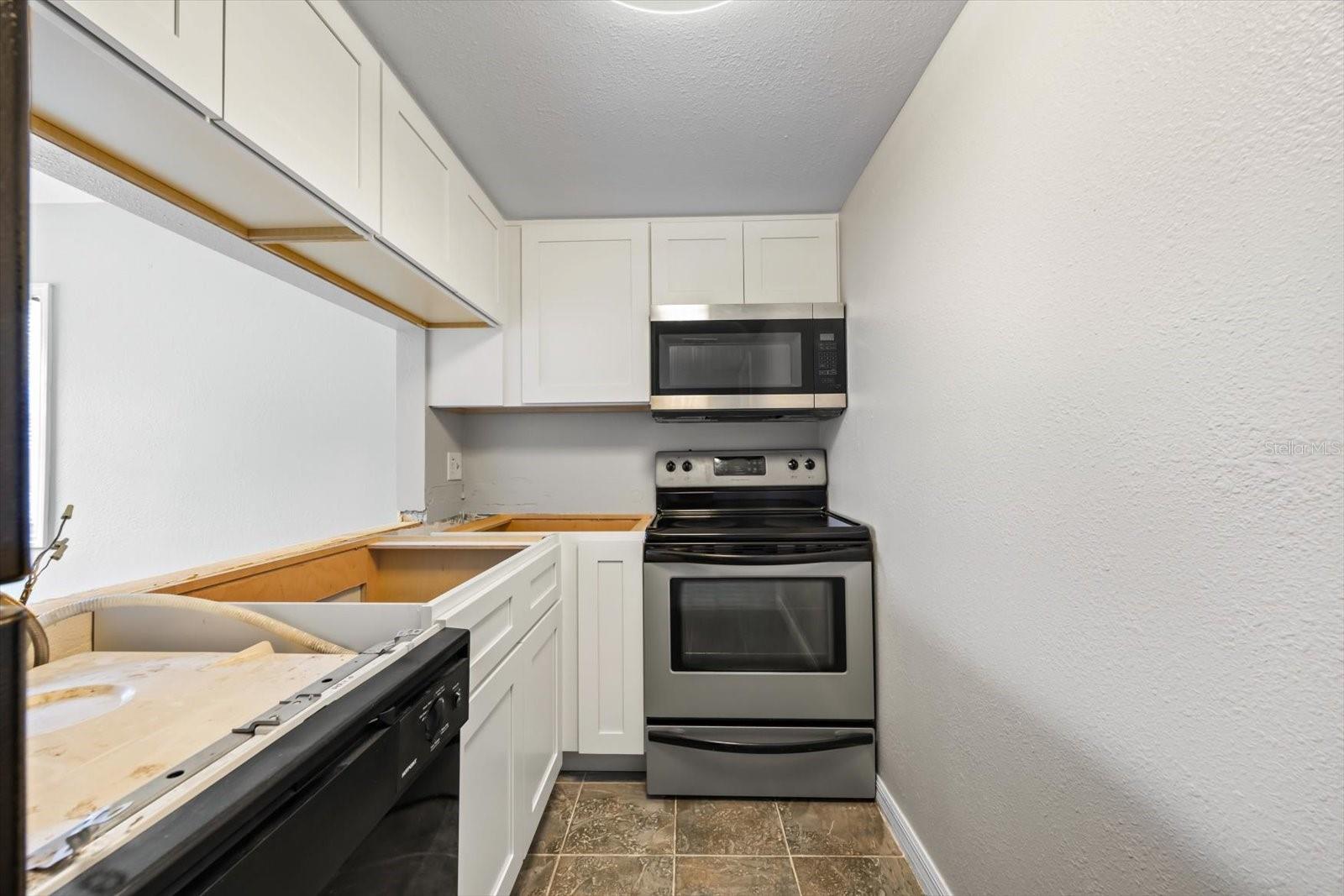 Image 10 of 22 For 7169 Bank Drive 7169