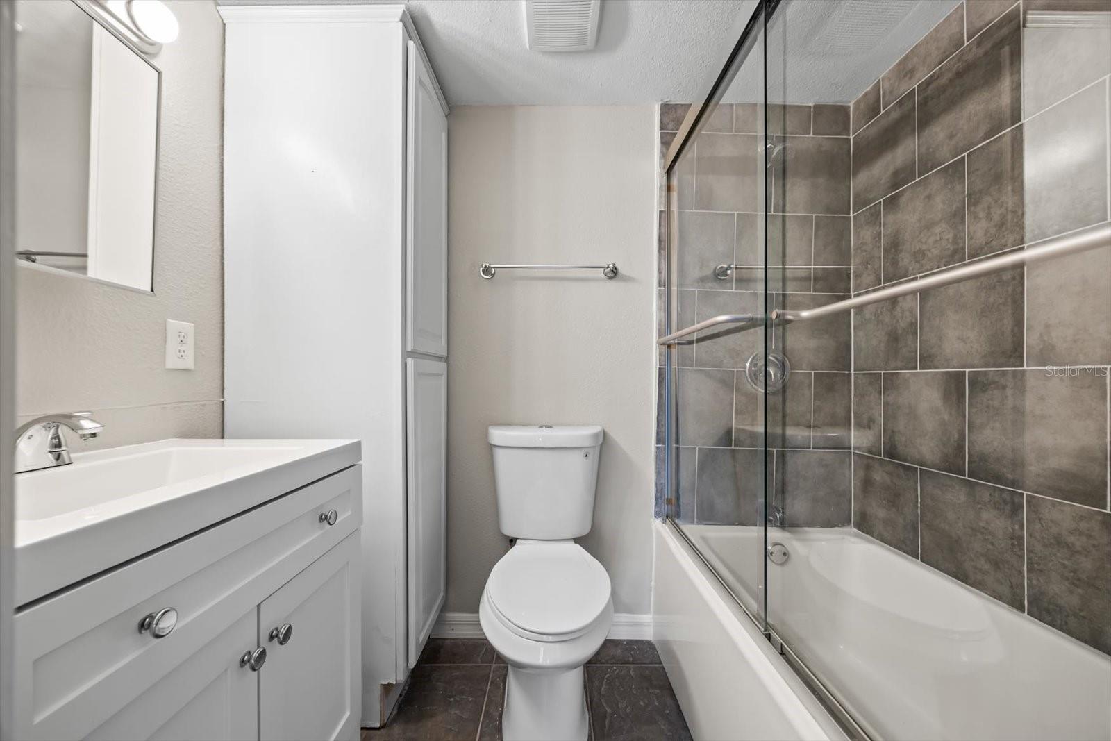 Image 16 of 22 For 7169 Bank Drive 7169