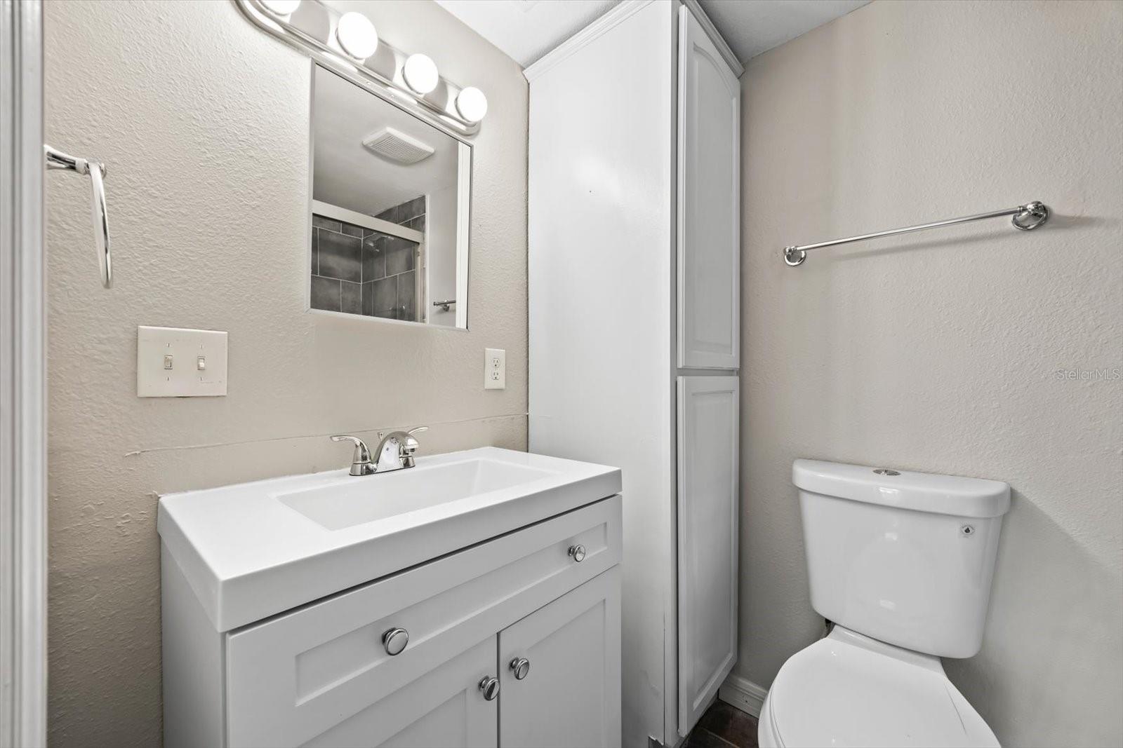 Image 17 of 22 For 7169 Bank Drive 7169