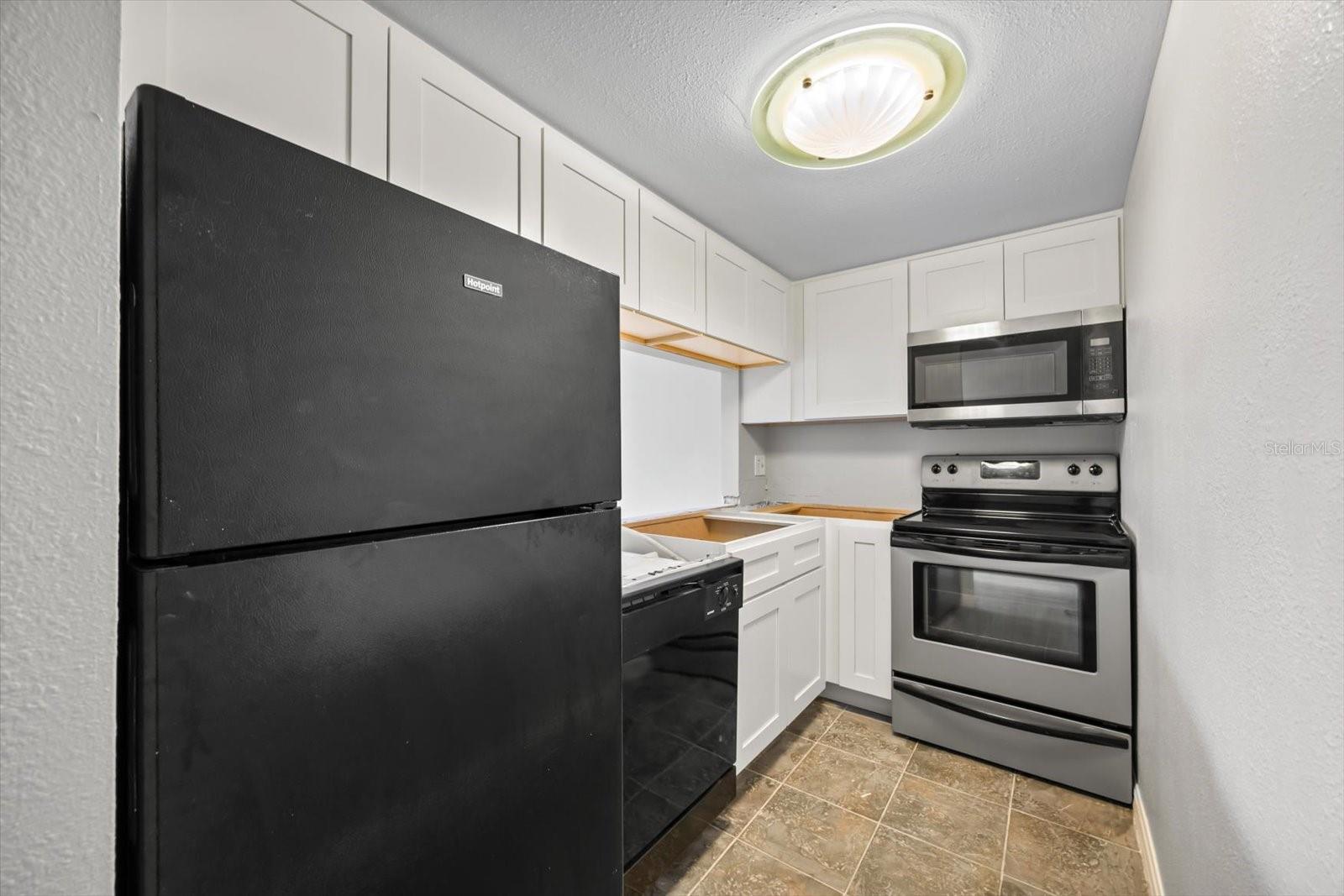 Image 8 of 22 For 7169 Bank Drive 7169