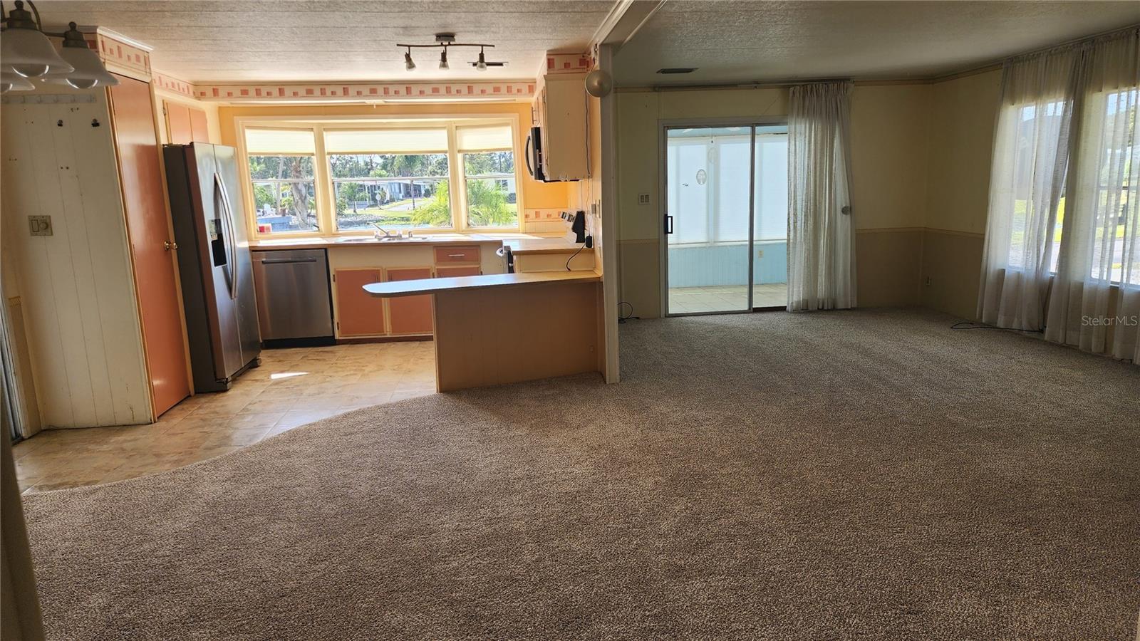 Image 37 of 37 For 15 Botany Bay Circle