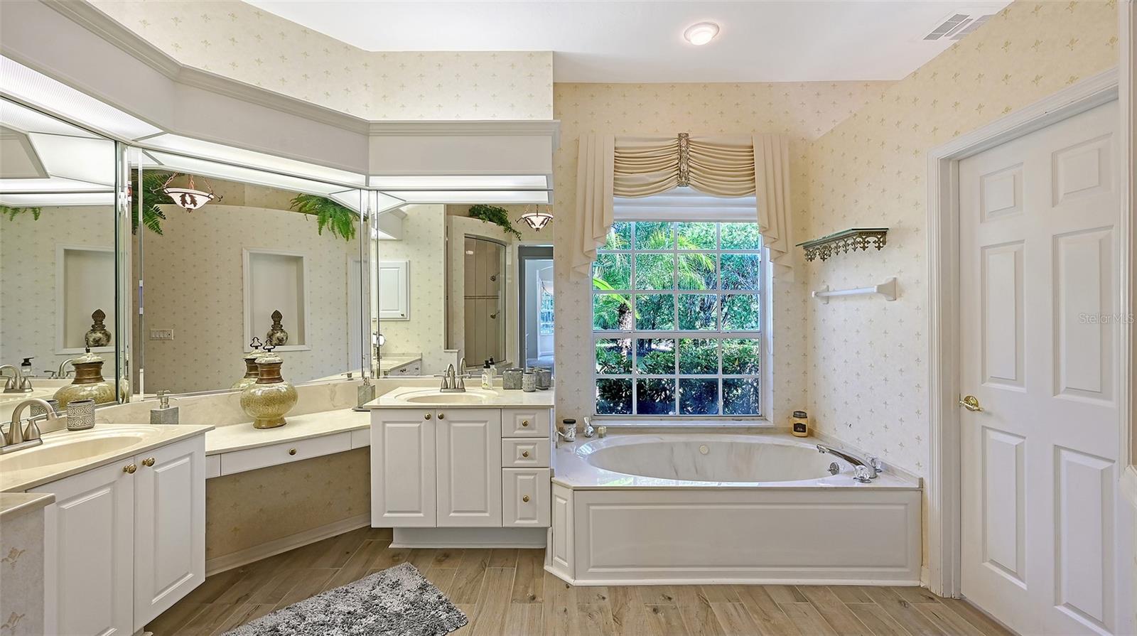 Image 28 of 85 For 7114 Marston Court