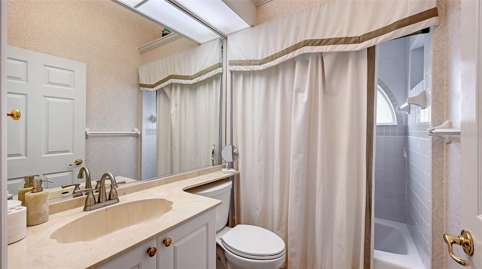 Image 34 of 85 For 7114 Marston Court