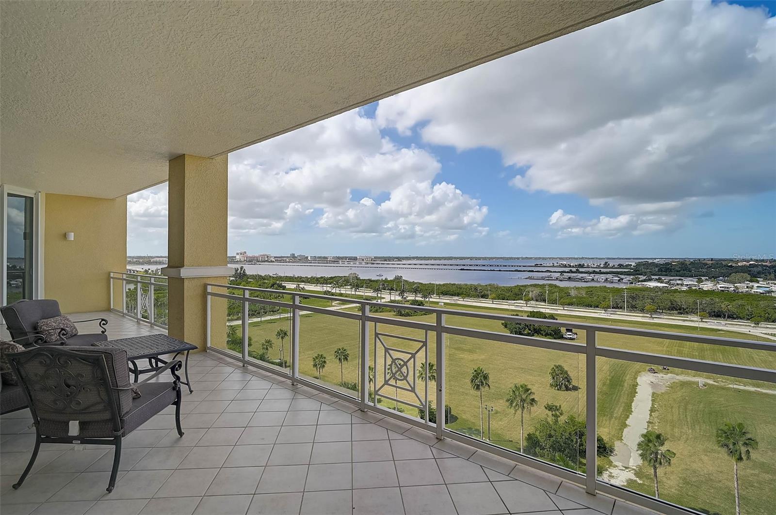 Image 4 of 66 For 130 Riviera Dunes Way 804
